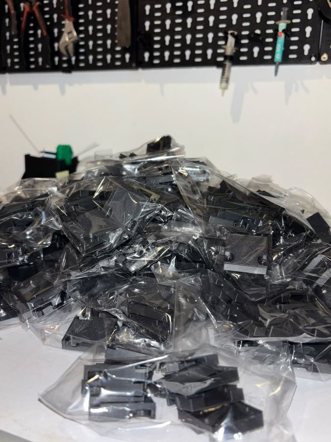 Cobertores de conexión de LED en serie — 600 unidades